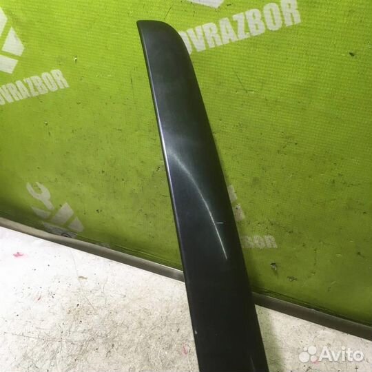 Накладка крышки багажника Опель Вектра Б