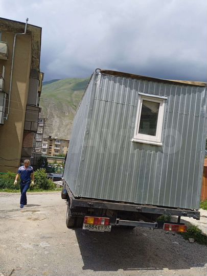 Коттедж 10 м² на участке 1 сот.