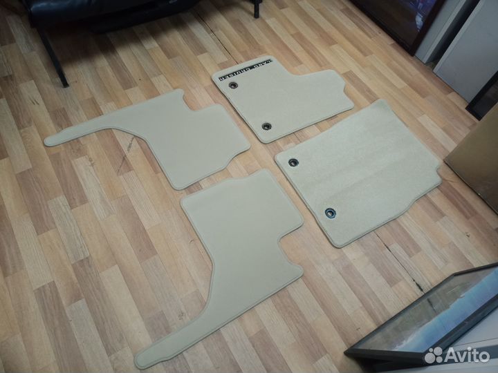 Коврики LC300 2021 текстильные бежевые premium