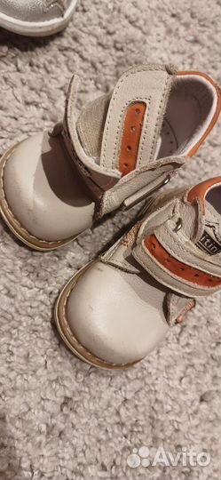 Обувь детская разных размеров