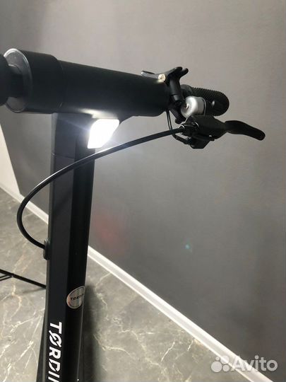 Новый электросамокат