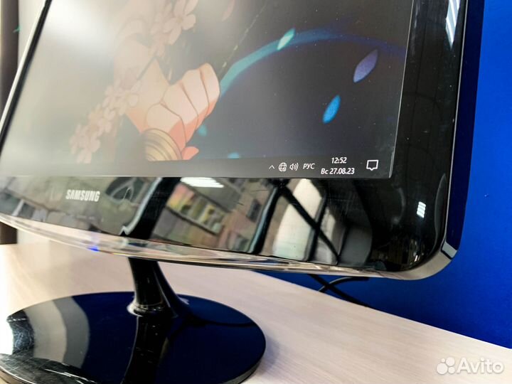 Монитор Samsung 22