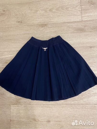 Комплект школьных вещей на девочку 140-146 рост