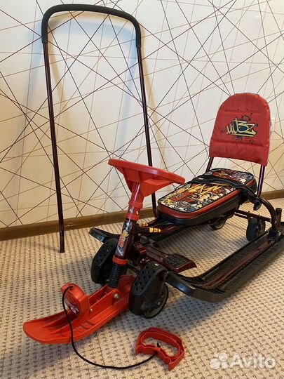 Снегокат с ручкой и колесами
