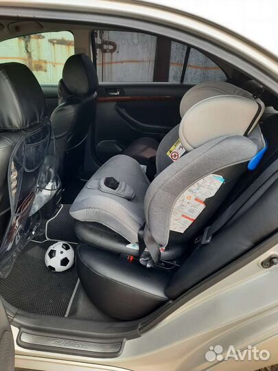 Детское автокресло