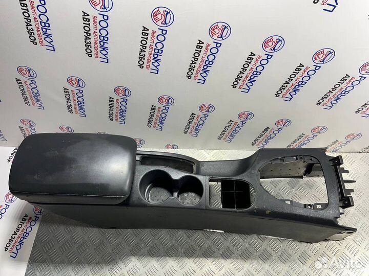 Подлокотник Nissan Qashqai + 2