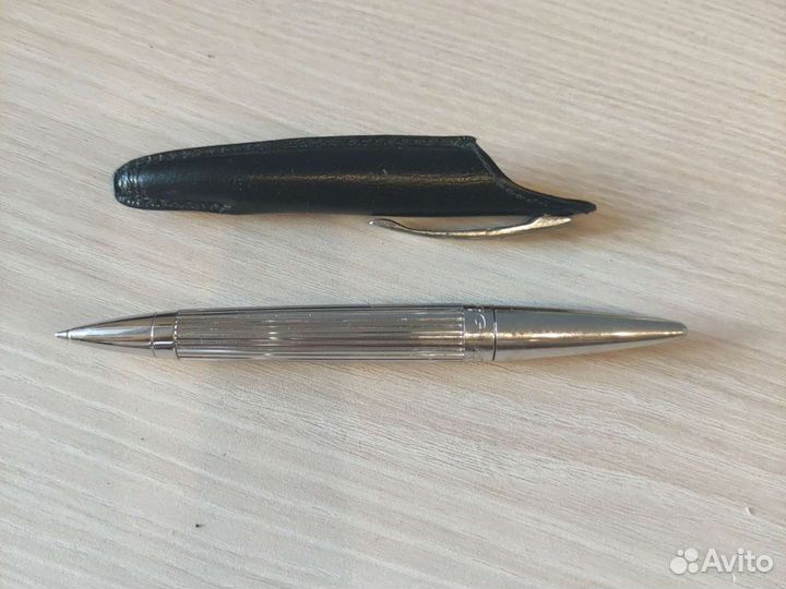 Ручка Jorg Hysek