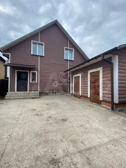 Дом 150 м² на участке 7 сот.