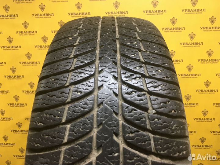 Kumho I'Zen KW23 225/60 R17 99H