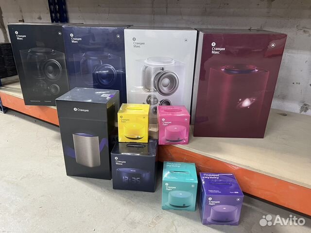 Яндекс станция макс