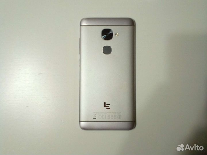 LeEco Le 2 X527, 3/32 ГБ