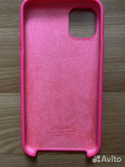 Чехол на iPhone 11