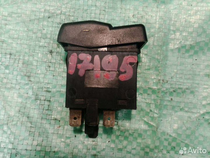 Кнопка птф Volkswagen Passat B3