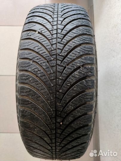 Goodyear Vector 4Seasons Gen-2 195/65 R15 91