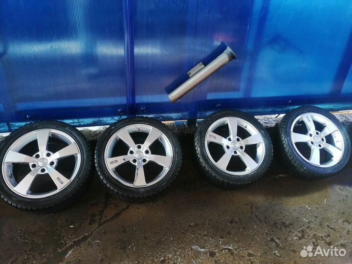 Комплект резины с дисками 225/45/ R 17