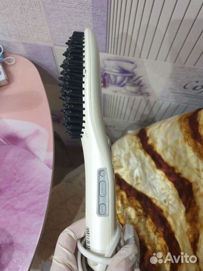 Расческа-выпрямитель