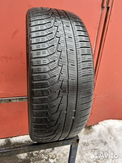 Hankook Winter I'Cept Evo2 W320A SUV 235/50 R19 103V
