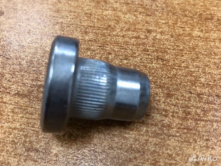 Втулка, резьбовая ORG VAG 1K0423121B