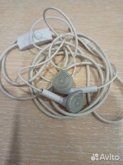 Наушники Samsung