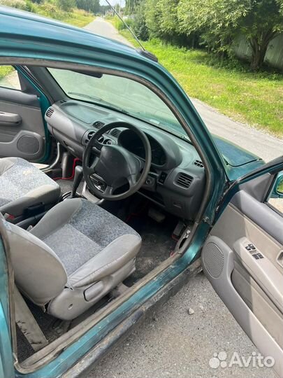 Nissan March 1.0 AT, 1998, 291 000 км