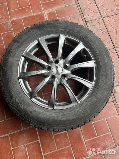 Nokian Tyres Nordman 7 SUV 225/65 R17 100T