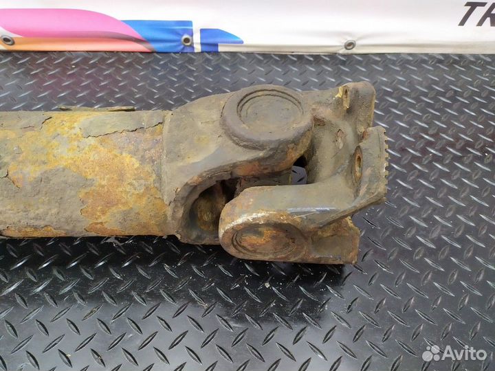 Вал карданный 1800 мм Iveco Stralis