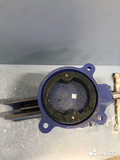 Тиски поворотные с наковальней 100,125,150,200мм