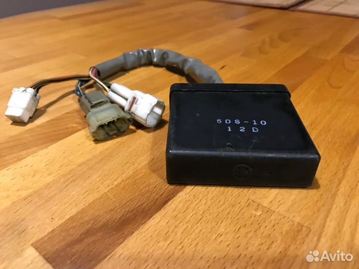 Коммутатор Yamaha