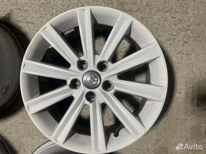 Диски R17 на Toyota/Lexus