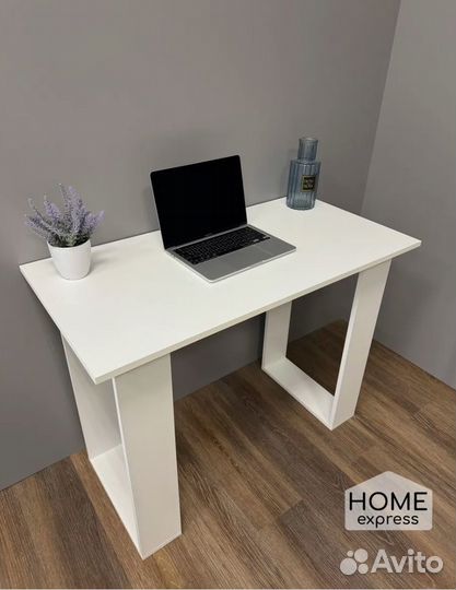 Компьютерный стол белый новый
