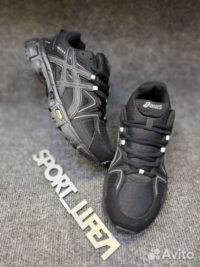 Кроссовки asics