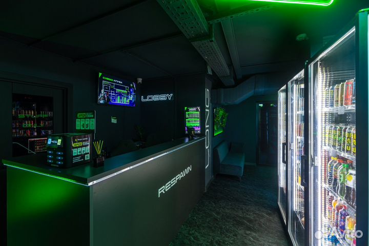 Готовый бизнес премиум компьютерный клуб Strike Arena