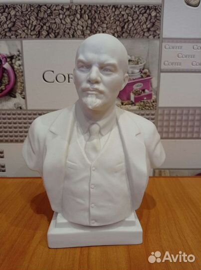 Бюст ленина лфз