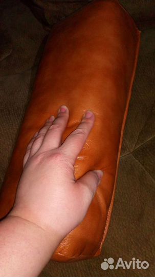 Для маникюра подушка, подставка, валик