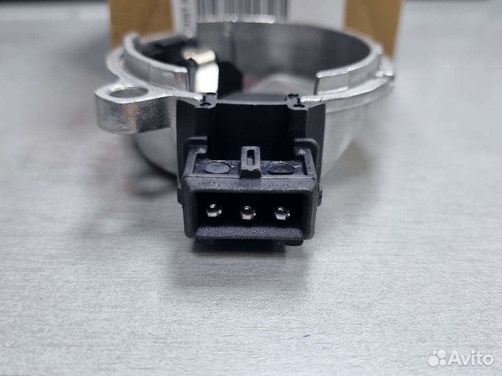 Датчик положения распредвала