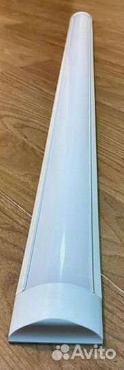 Потолочный линейный светодиодный светильник (LED)