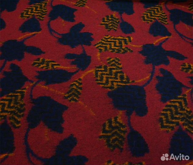 Отрезы пальтовых тканей, мех