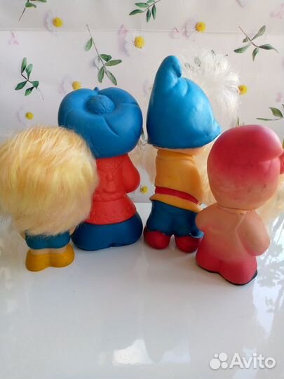 Игрушки резиновые СССР: Гном, Хоттабыч, Незнайка