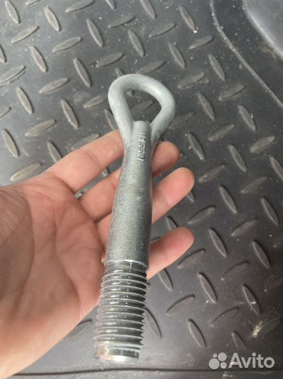 Проушина буксировочная