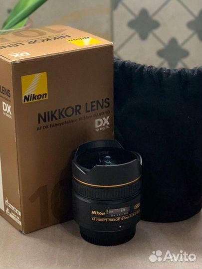 Nikon 10.5mm f/2.8G ED DX Fisheye-Nikkor