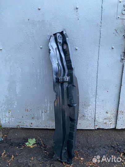 Планка под жабо Hyundai Solaris хэтчбек G4FA 2011