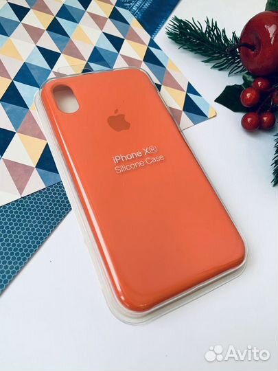 Чехол на iPhone XR