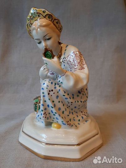 Статуэтка лзфи Малахитовая шкатулка