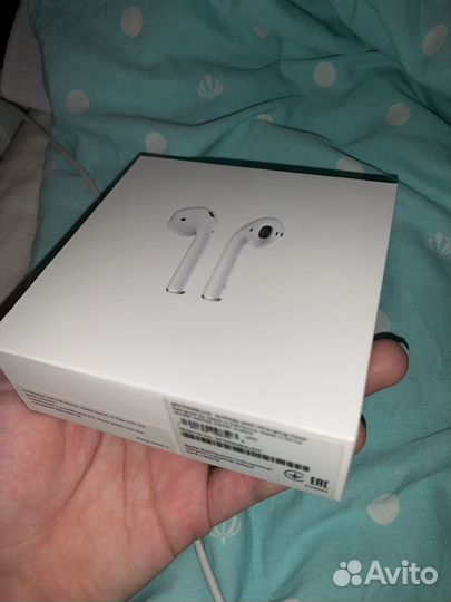 Беспроводные наушники apple airpods