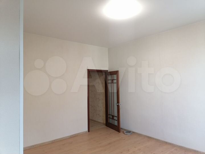 2-к. квартира, 50 м², 4/4 эт.