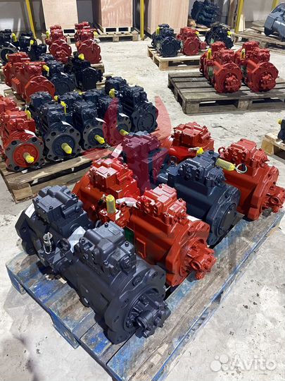 Гидравлический насос Kobelco YN10V00023F1