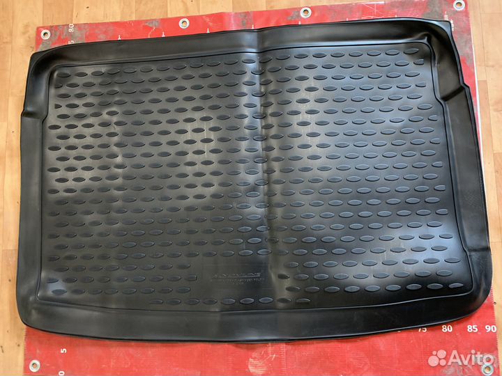 Volkswagen Polo Коврик в багажник