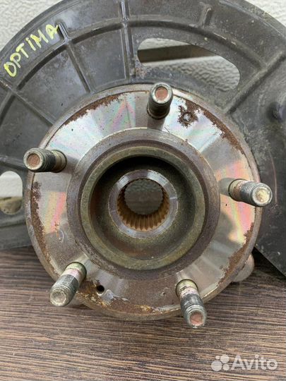 Кулак поворотный передний левый Kia Optima 4