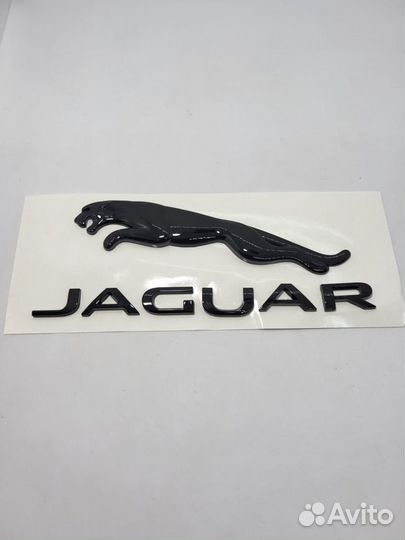 Эмблема Jaguar на багажник черная