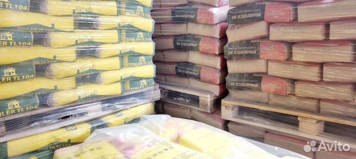 Клей для плитки в ассортименте в наличии